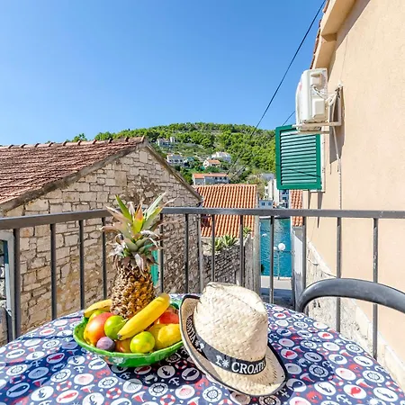 Kuca Neven Hébergement de vacances *